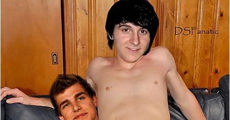 Tranny jerks of on her face Gay white and gay black