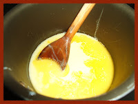 Preparando o docinho de queijo
