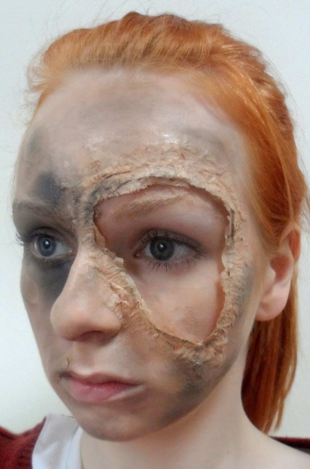 A Model in London Halloween Zombie Make Up Tutorial