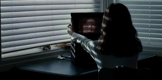 the possession 2012 horror movie about a dybbuk box starring Natasha Calis, Jeffrey Dean Morgan and Kyra Sedgwick