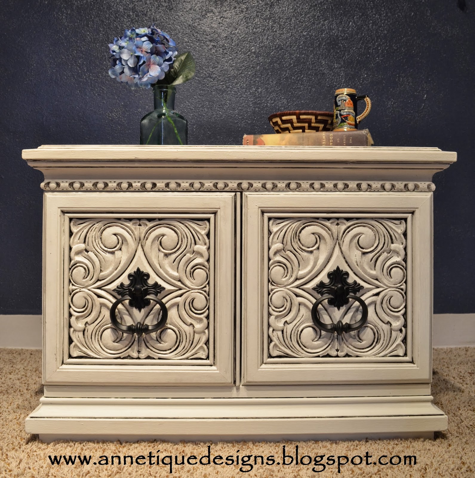 Designs White End Table With Dark Glaze Reveal