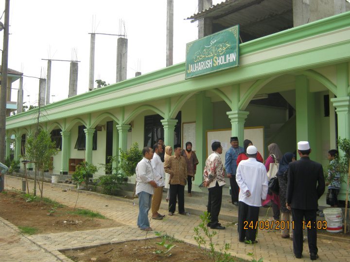 Angera Ke Pesantren Bani Tamim