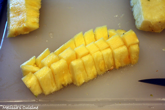 Melissa's Cuisine: Pineapple: Tips and Tricks