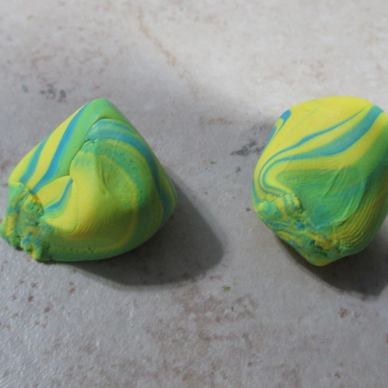 For the love of Easy Peasy Polymer Clay Worry Stone Tutorial