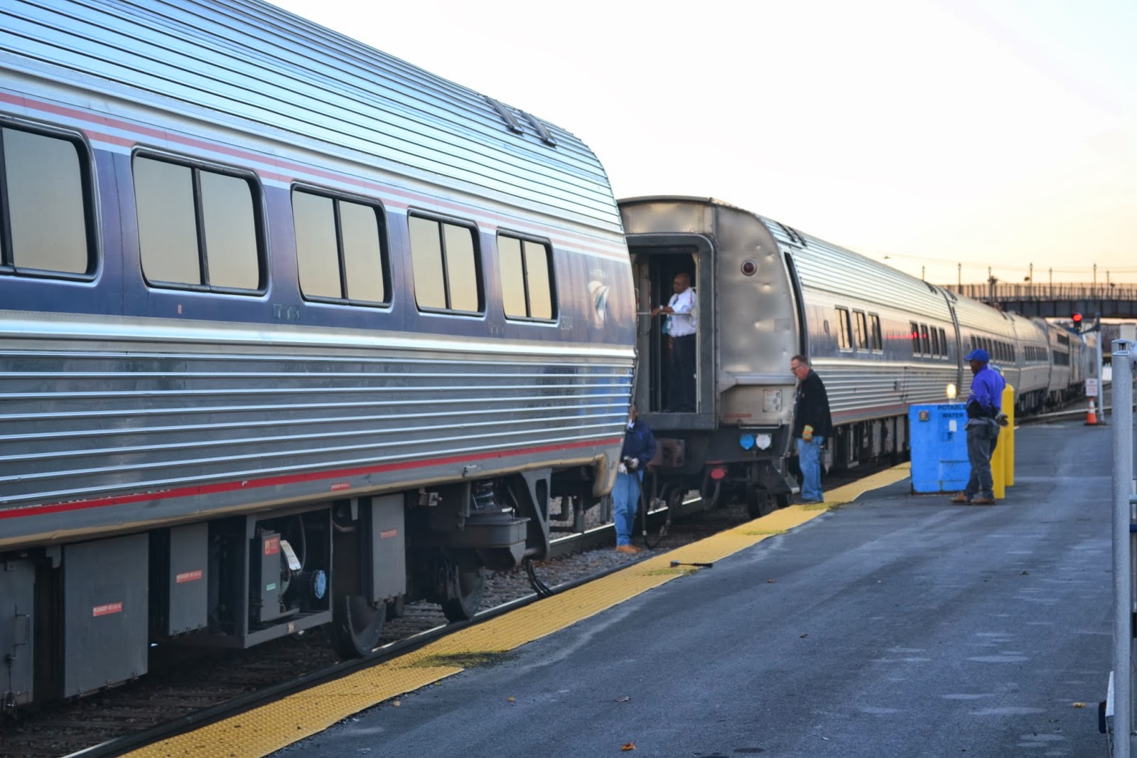 Perigargan Amtrak Snapshots From New York To Chicago