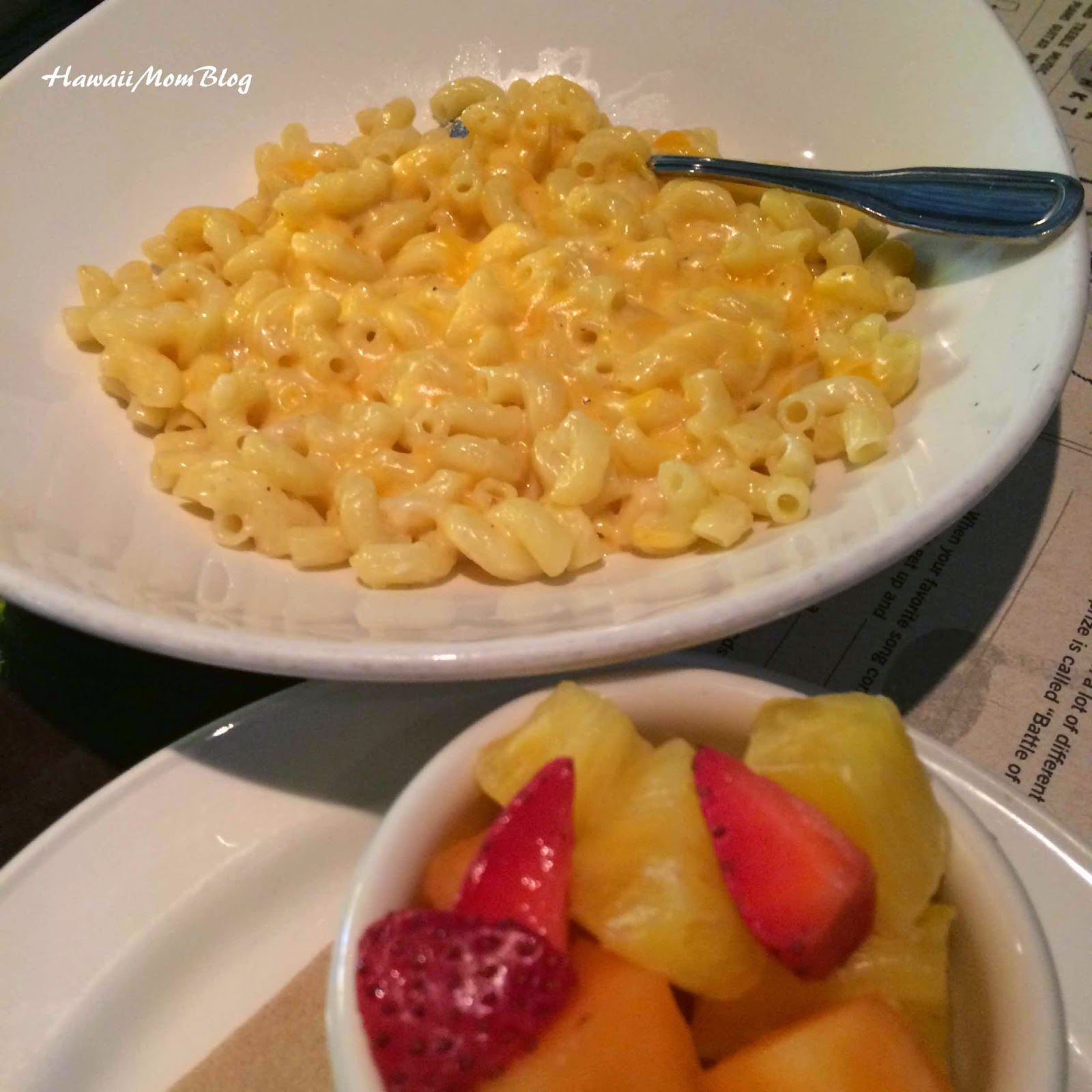 Hawaii Mom Blog Giving Yard House Another Try