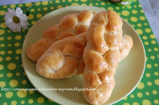 Trenzas De Pan De Leche.
