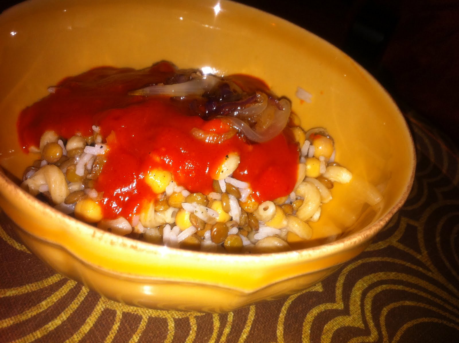 isas gröna kokbok Kushari