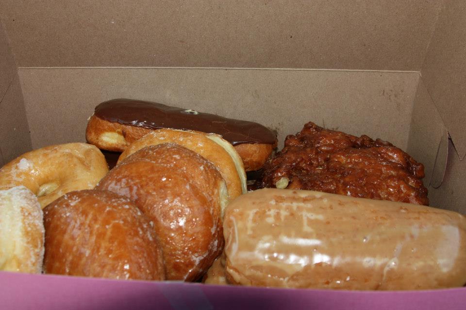 The Vegan Peach Las Vegas Vegan Eats Ronald's Donuts