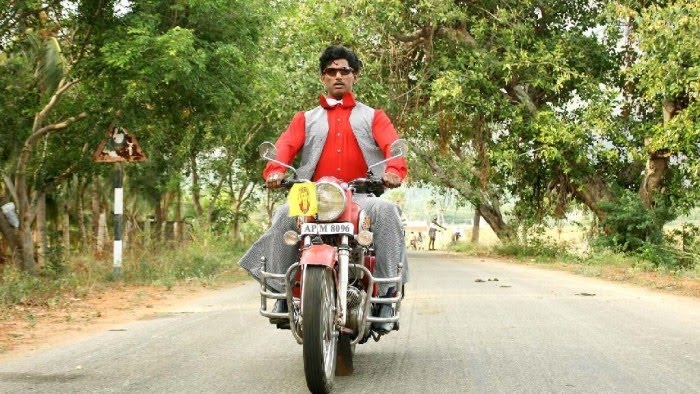 Avan Ivan Tamil Movie, Reviews, Avan Ivan Movie Stills, Posters Avan Ivan Tamil Movie Photos and Stills