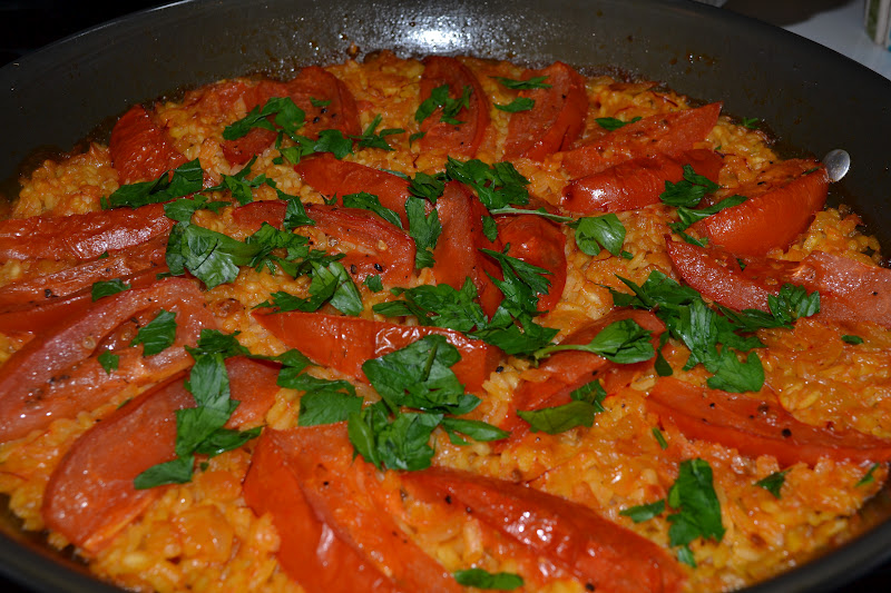 Live... Bake... Love... Roasted Tomato Paella