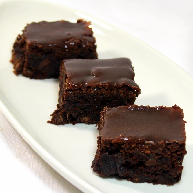52 Ways to Cook SUPER MOIST Fudgy TRIPLE Chocolate Brownies with