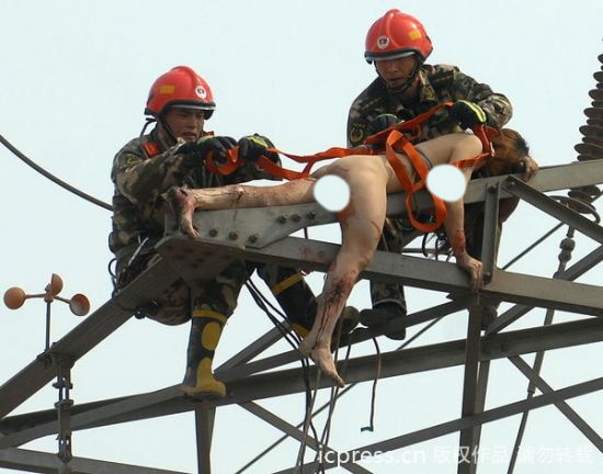 Порно Русских Хозяйка С Электриком