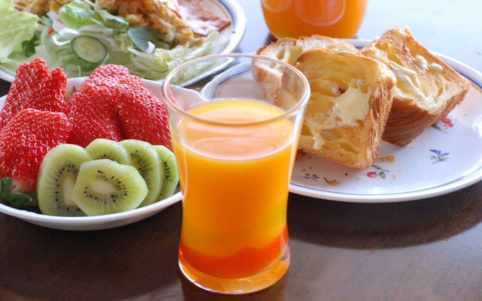 fresh fruit juice and breakfast