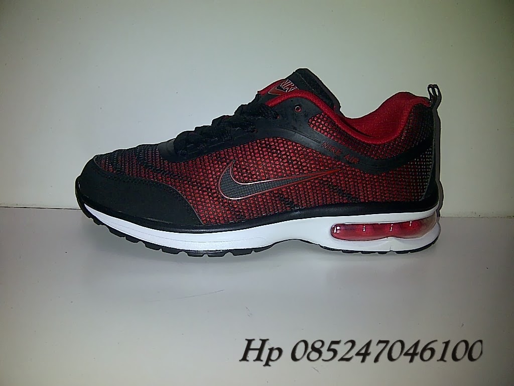 sepatu sport nike air max