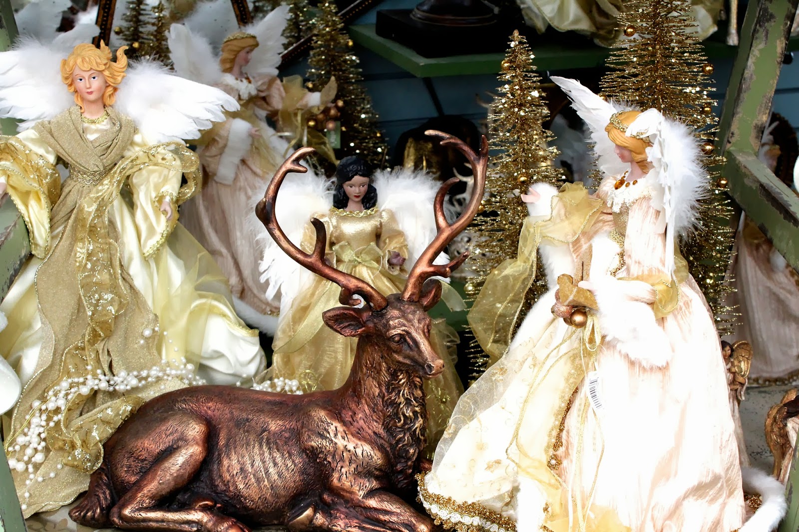 figs flowers food MORE CHRISTMAS BLING FROM HOMESTEAD GARDENS