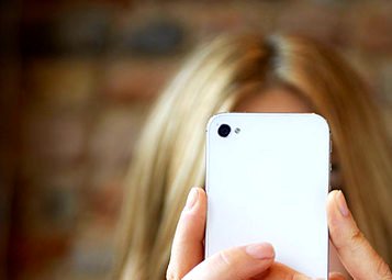 http://2.bp.blogspot.com/-gJ2DVnYvQeo/ViTpvsvsVuI/AAAAAAAAwEc/N6lGle7bSmg/s1600/1-selfie.jpg
