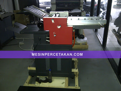 Mesin lipat kertas-XSHEEN-382A Mesin lipat kertas-XSHEEN-382A