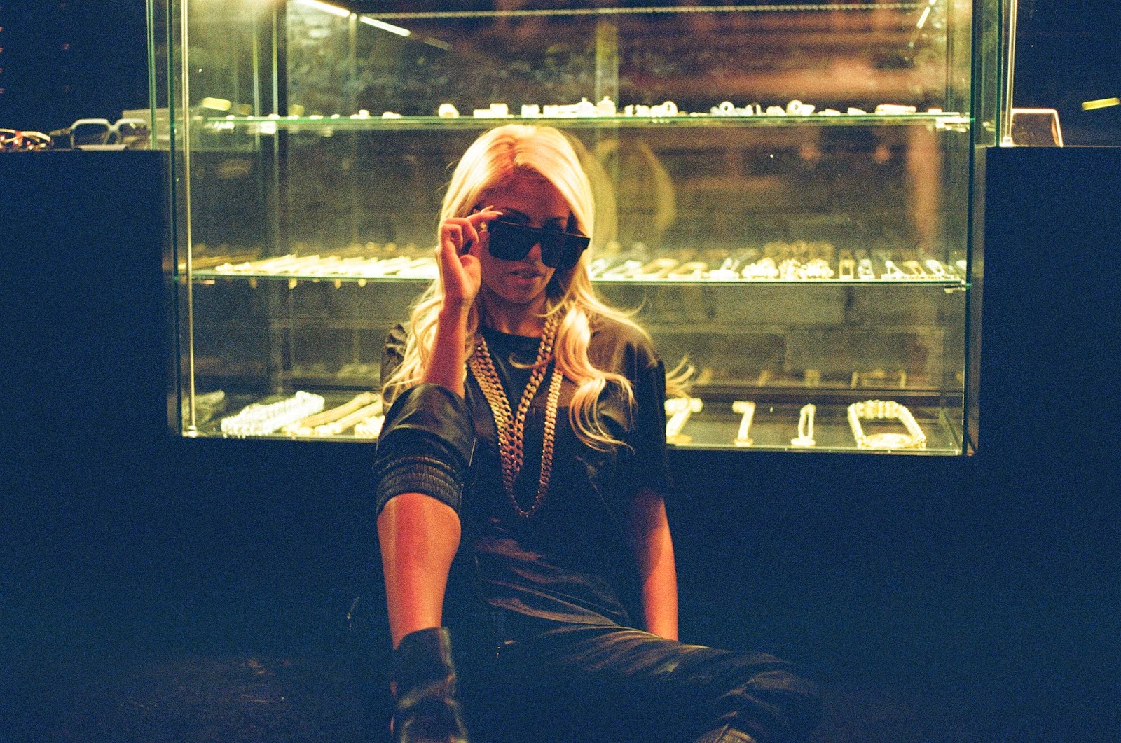 EVOFILM Lisa Marie and Crystal McCallum for Status DTX