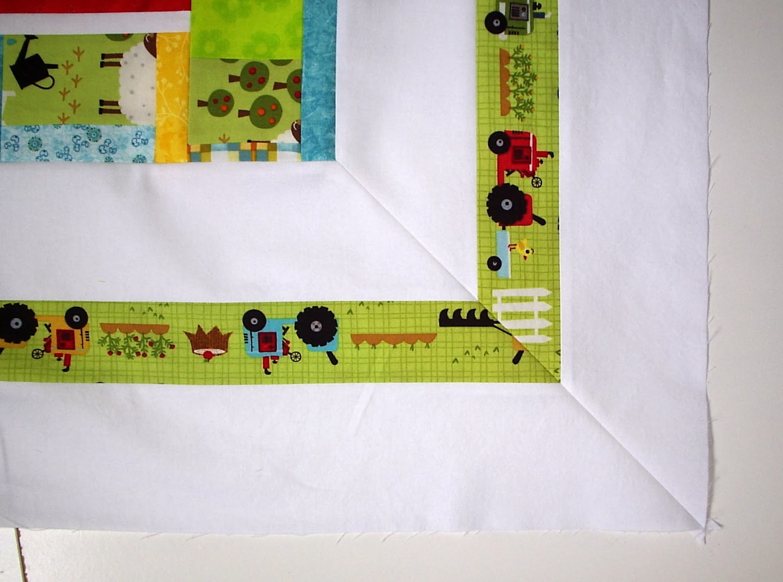 Sew Fresh Quilts Mitered Border Quilt Tutorial