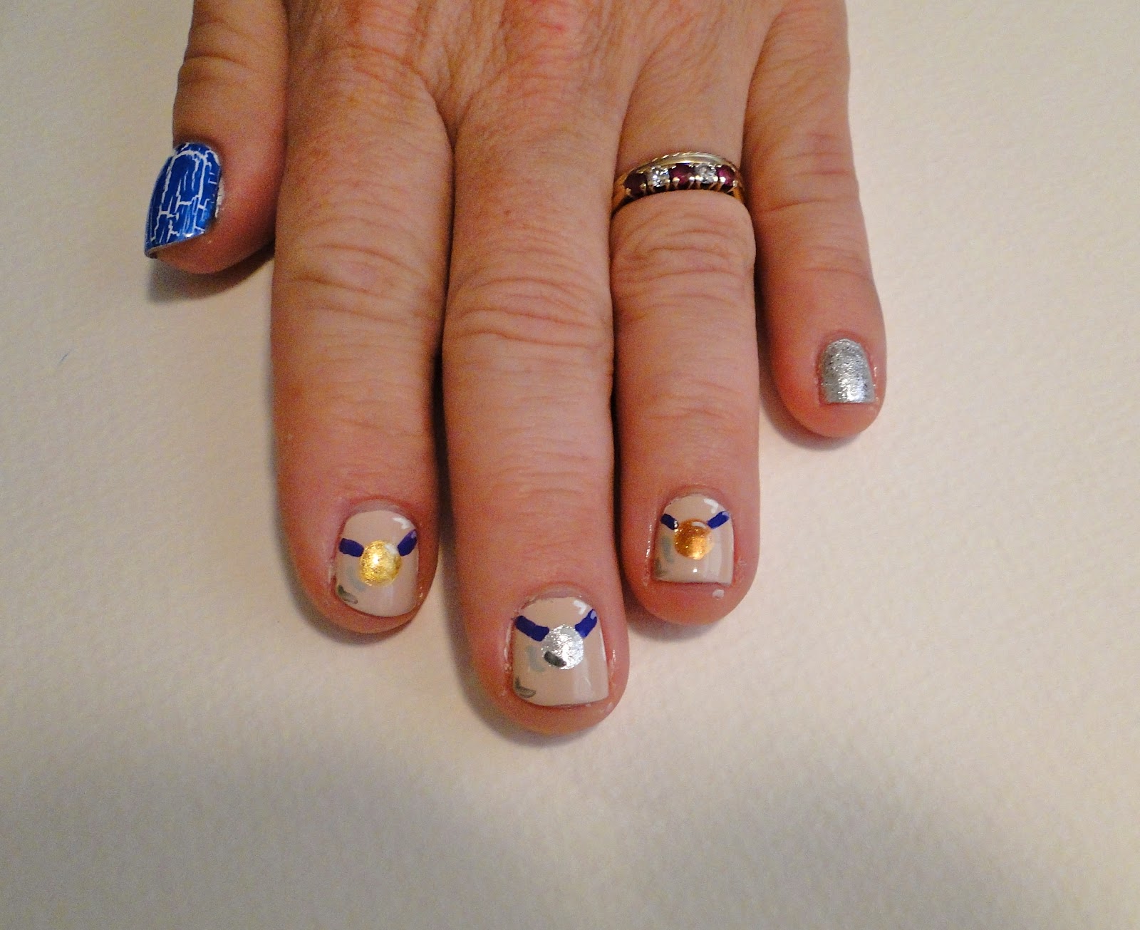 WeeklyWackyNails August 2012