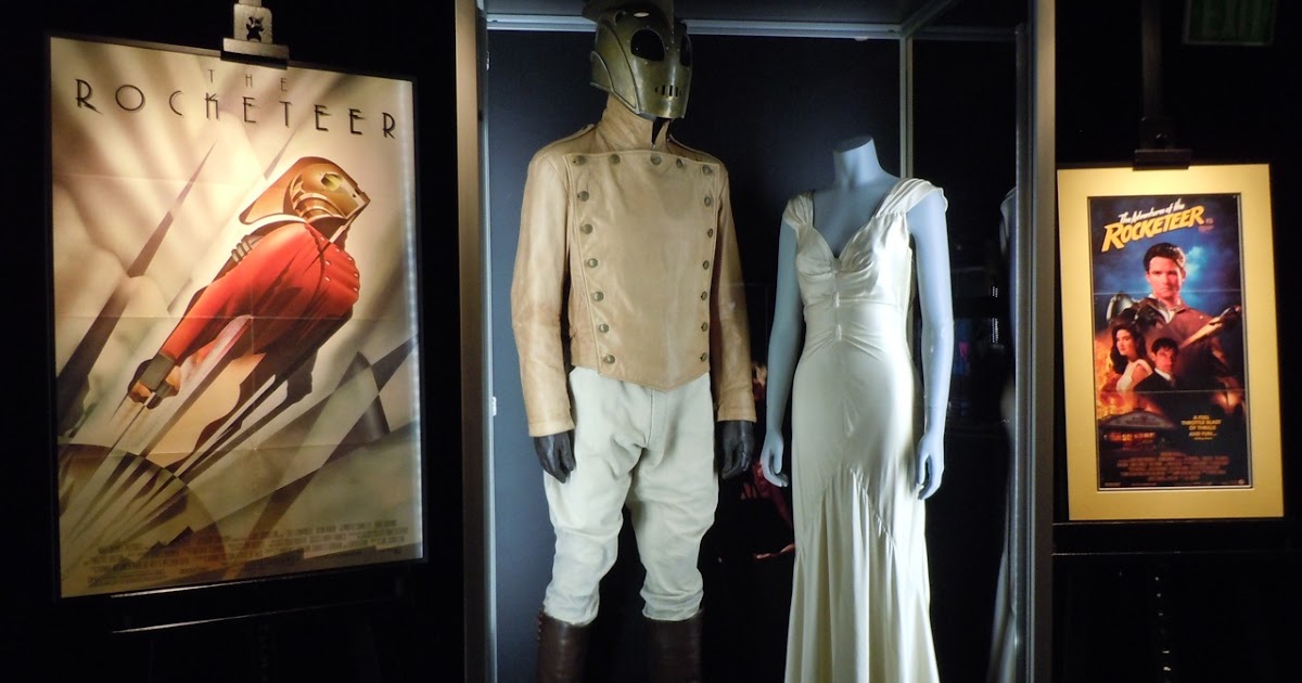 Hollywood Movie Costumes and Props Original movie costumes and props