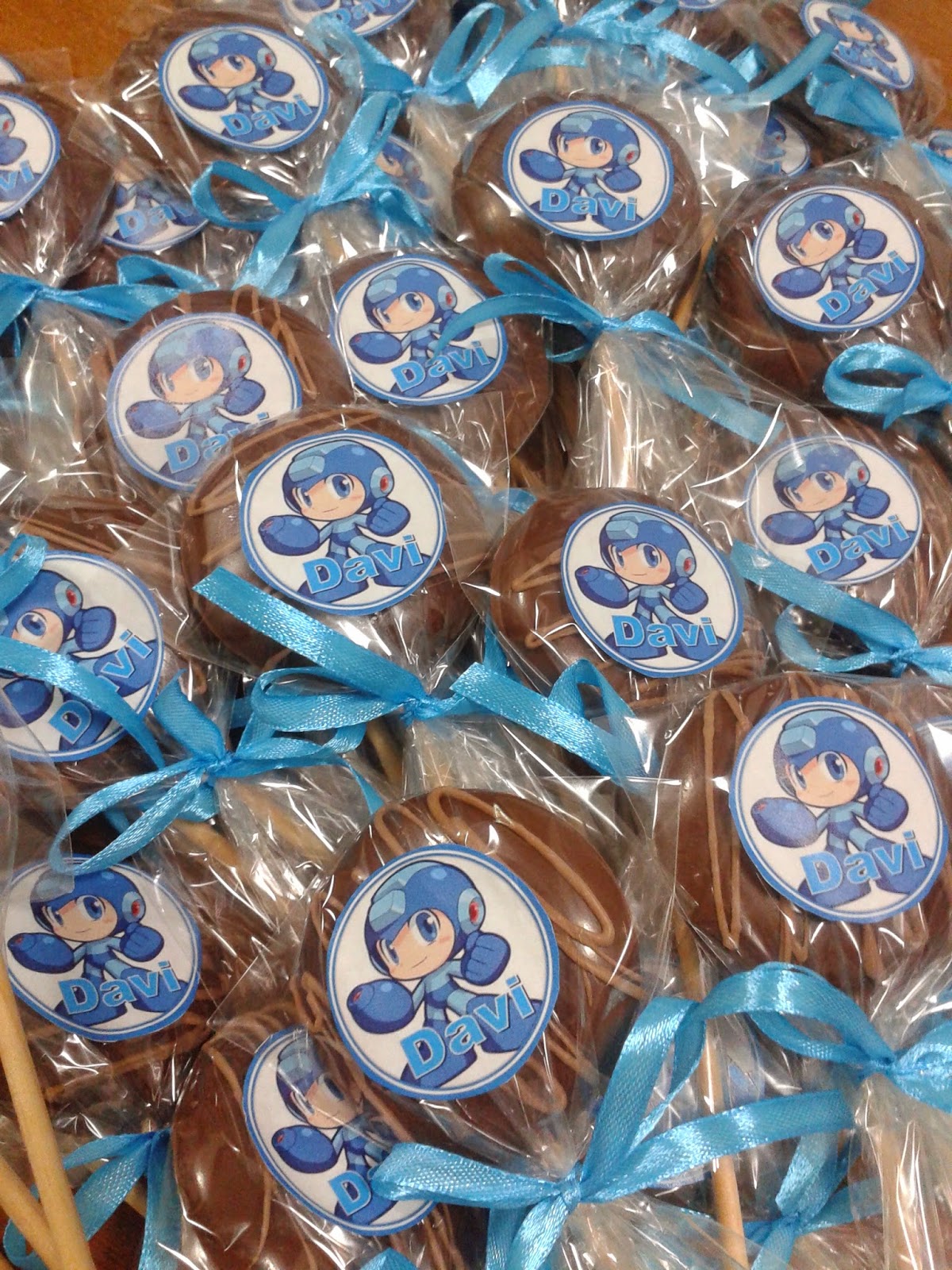 Chocolita O amor em Chocolates Pirulitos de Chocolate Personalizado