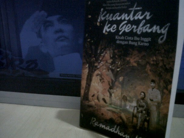 Catatan Dunia Ira INGGIT KETIKA PEREMPUAN TAK