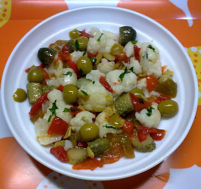 Ensalada de Coliflor y Pimiento Asado.