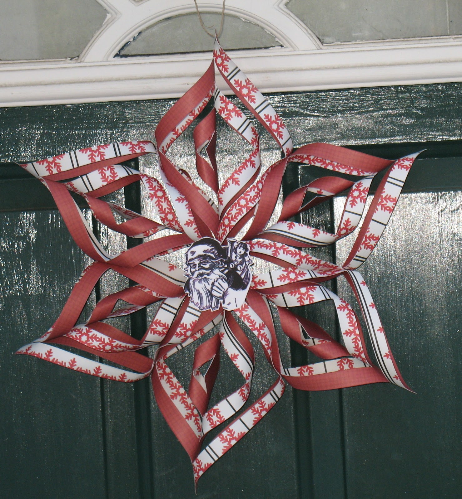 Chattering Robins Christmas Star Door Decoration