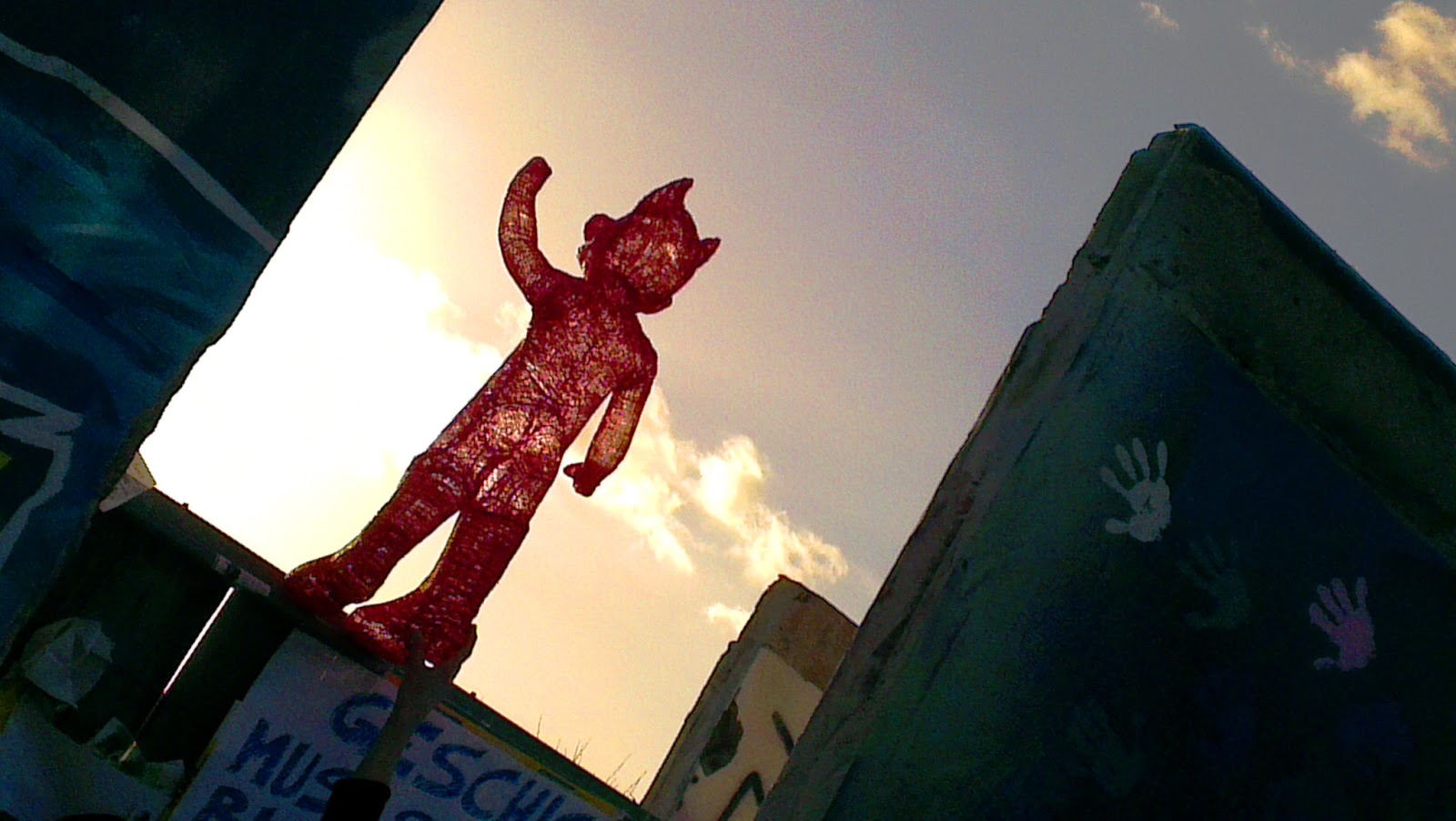 Action Art Cutis Chrysalis Lange Nacht Der Museen Aachen 08 06 2013