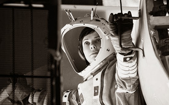 Di Balik Layar Film 'Gravity' Di Balik Layar Film 'Gravity'