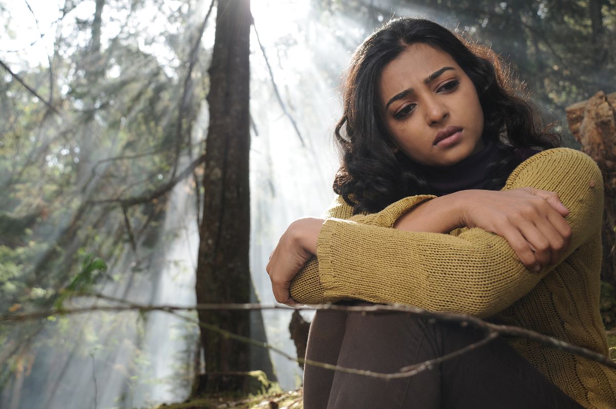 Actress Radhika Apte New Cute and Gorgeous PhotoShoot Gallery | Chennai