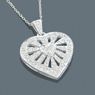 diamond heart pendant