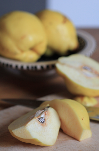 The Morning Glory Is Greener Les Coings La Gelee Et La Confiture