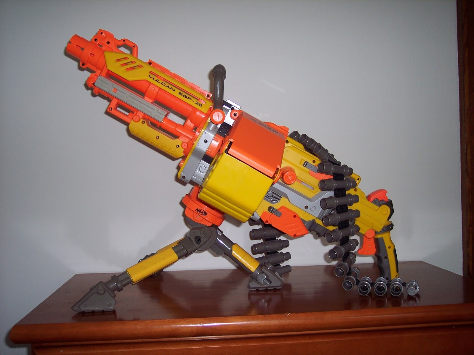 Hidden Treasures Nerf guns! Add to your summer fun! various types