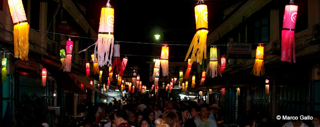 SAM PRAENG FACESTREET. FESTIVAL DE LAS ARTES PARA TODA LA FAMILIA, BANGKOK. TAILANDIA