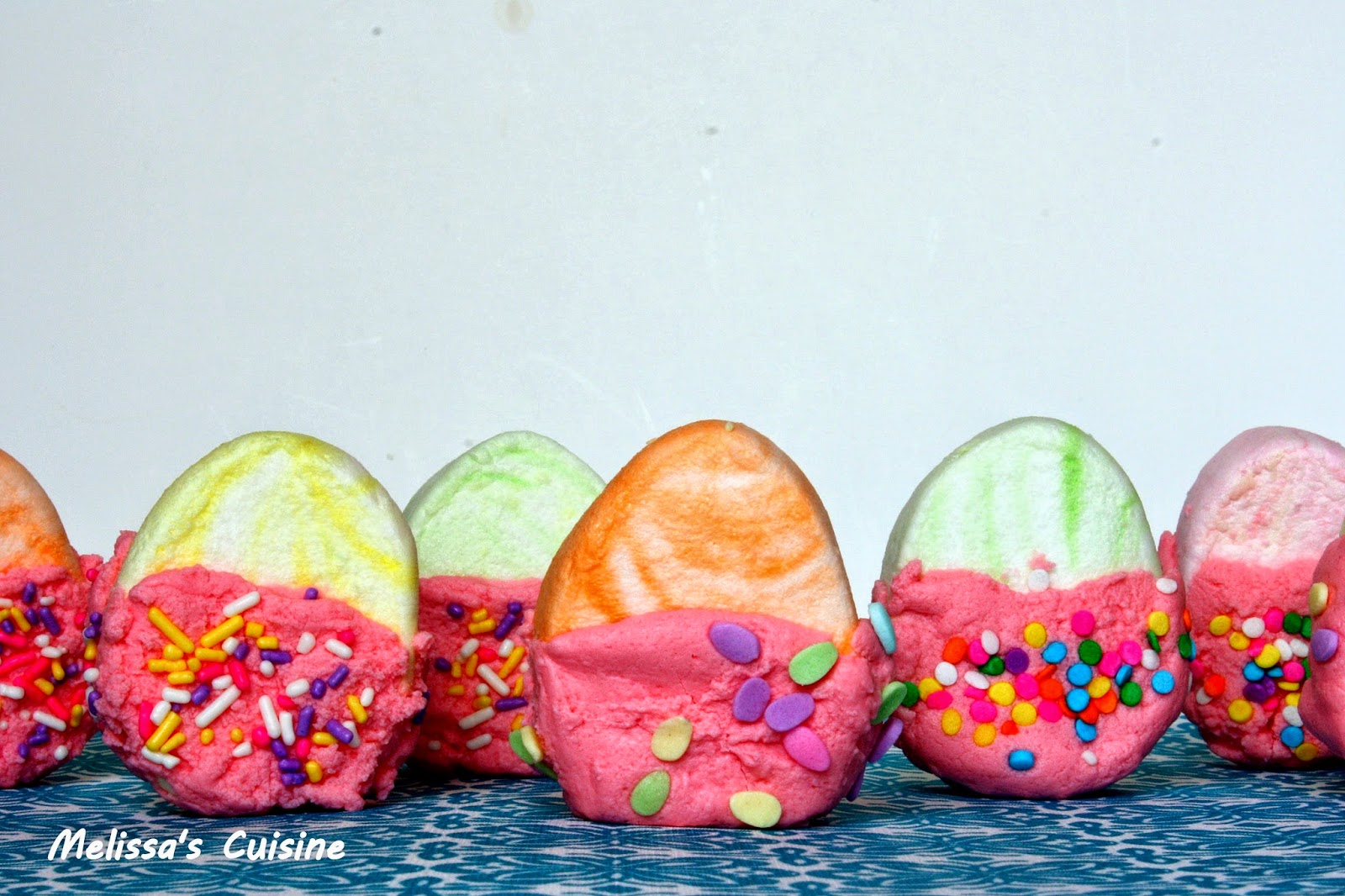Melissa's Cuisine:  Frosted Marshmallow Eggs