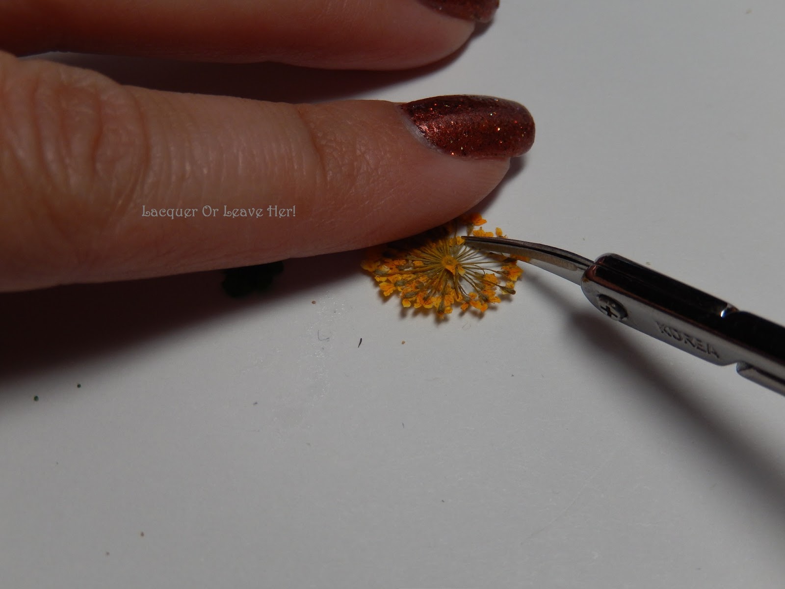 Lacquer or Leave Her! Tutorial Working with dried flowers )