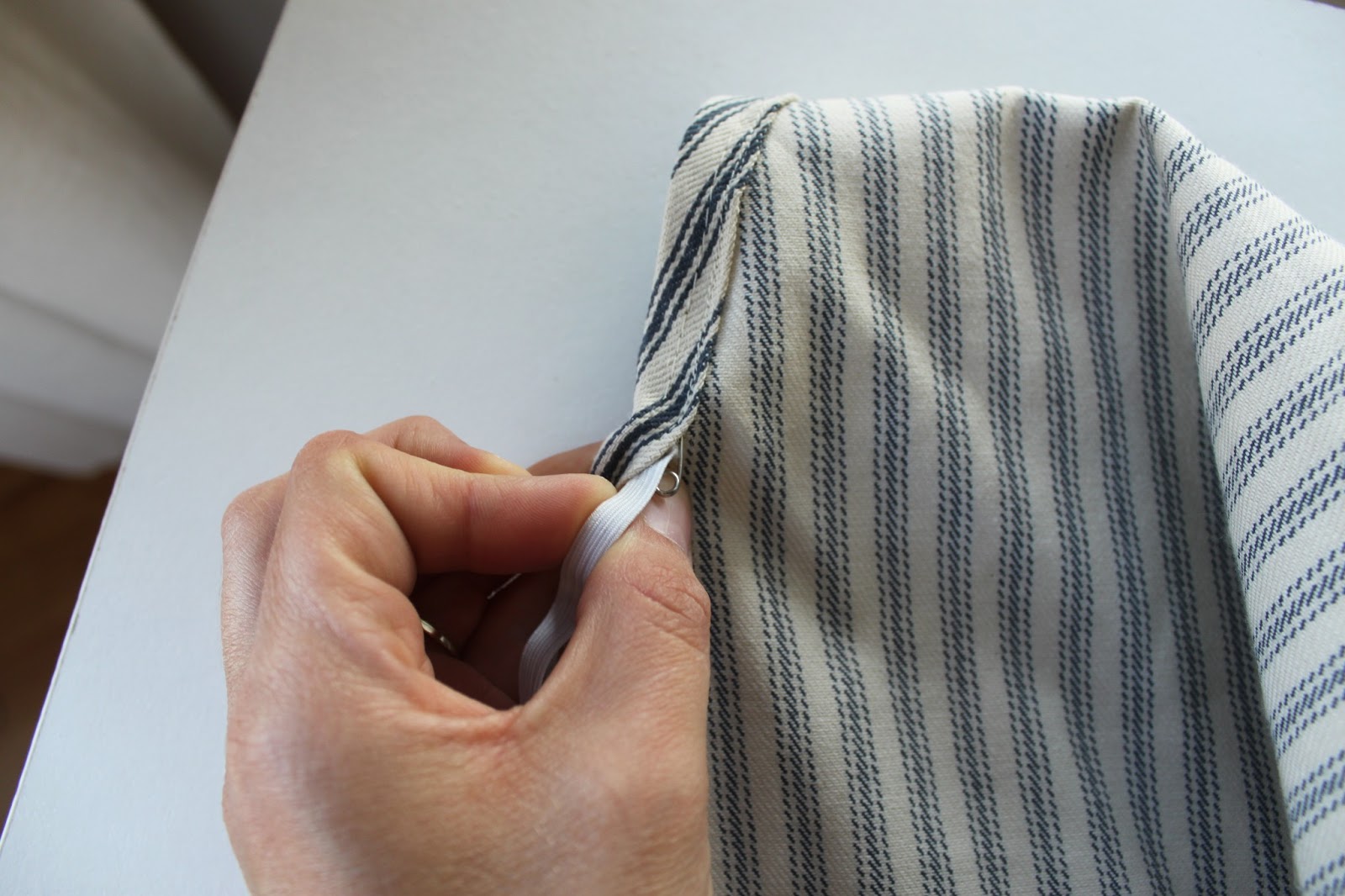 Ironing Board Cover Tutorial / Handmade Frenzy