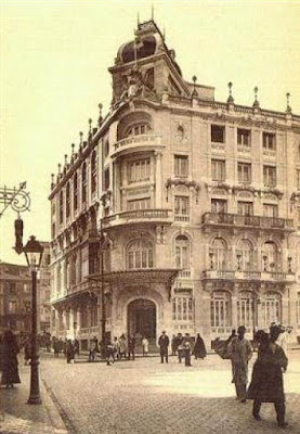 Foto de la fachada del Centro del Ejército y de la Armada de Madrid en 1934