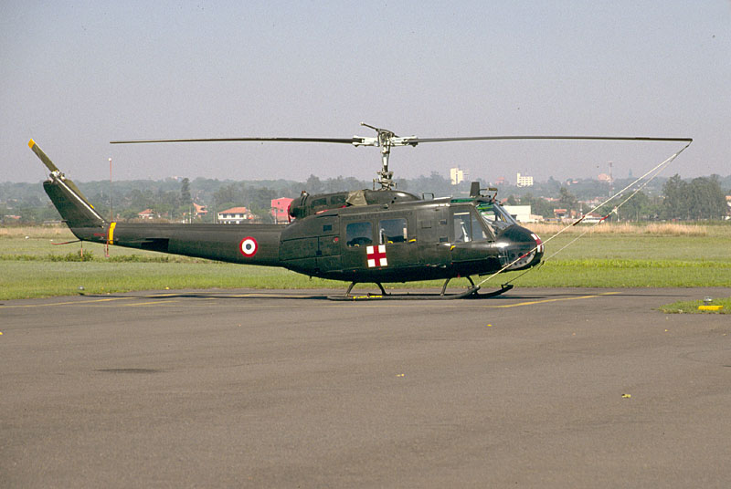 Fuerzas Armadas de Paraguay Bell+UH-1H+paraguay