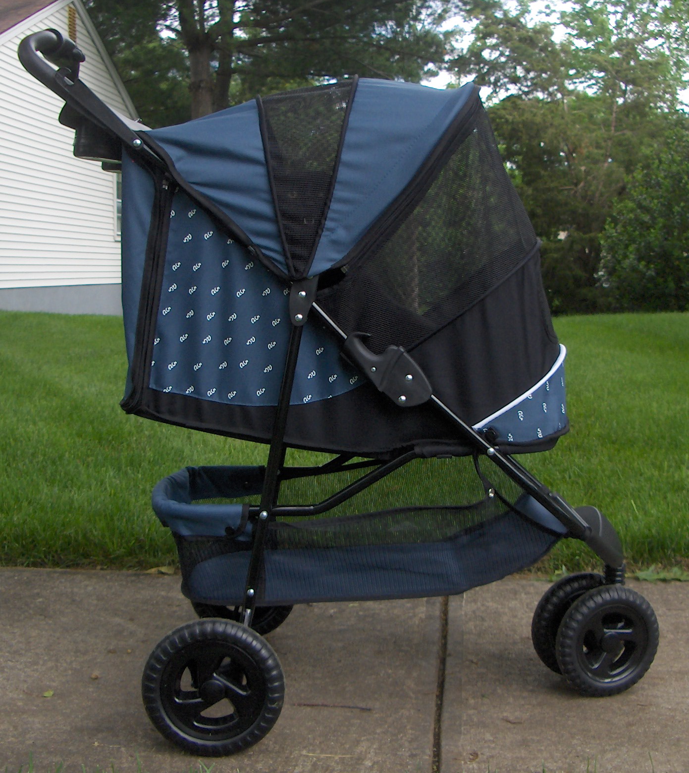 Catsparella My Cat Strolling Adventure & 50 PetSmart Gift Card