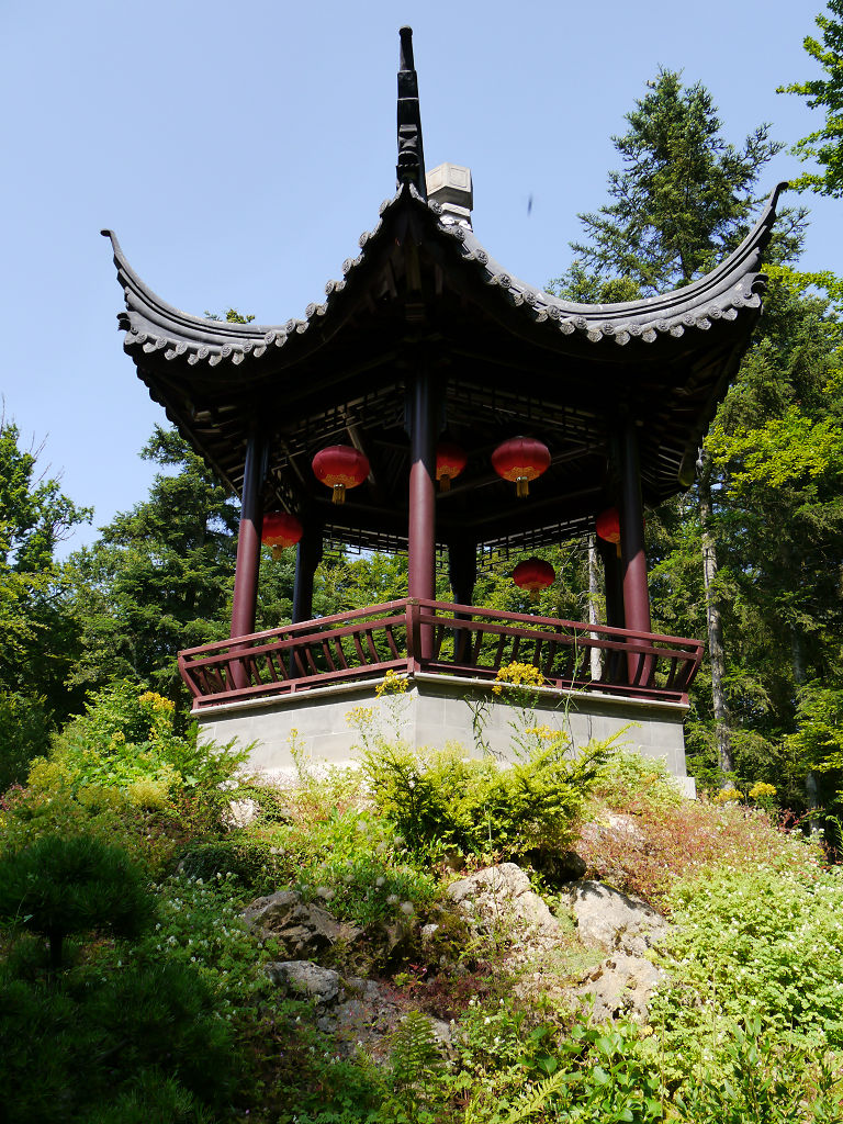GartenImpressionen NEPALHIMALAYAPAVILLON IN WIESENT