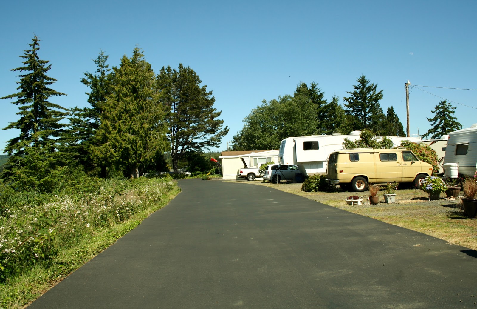 Joe, Diane, & Mallery's Big Adventure Modern Day Gypsies Lakeshore