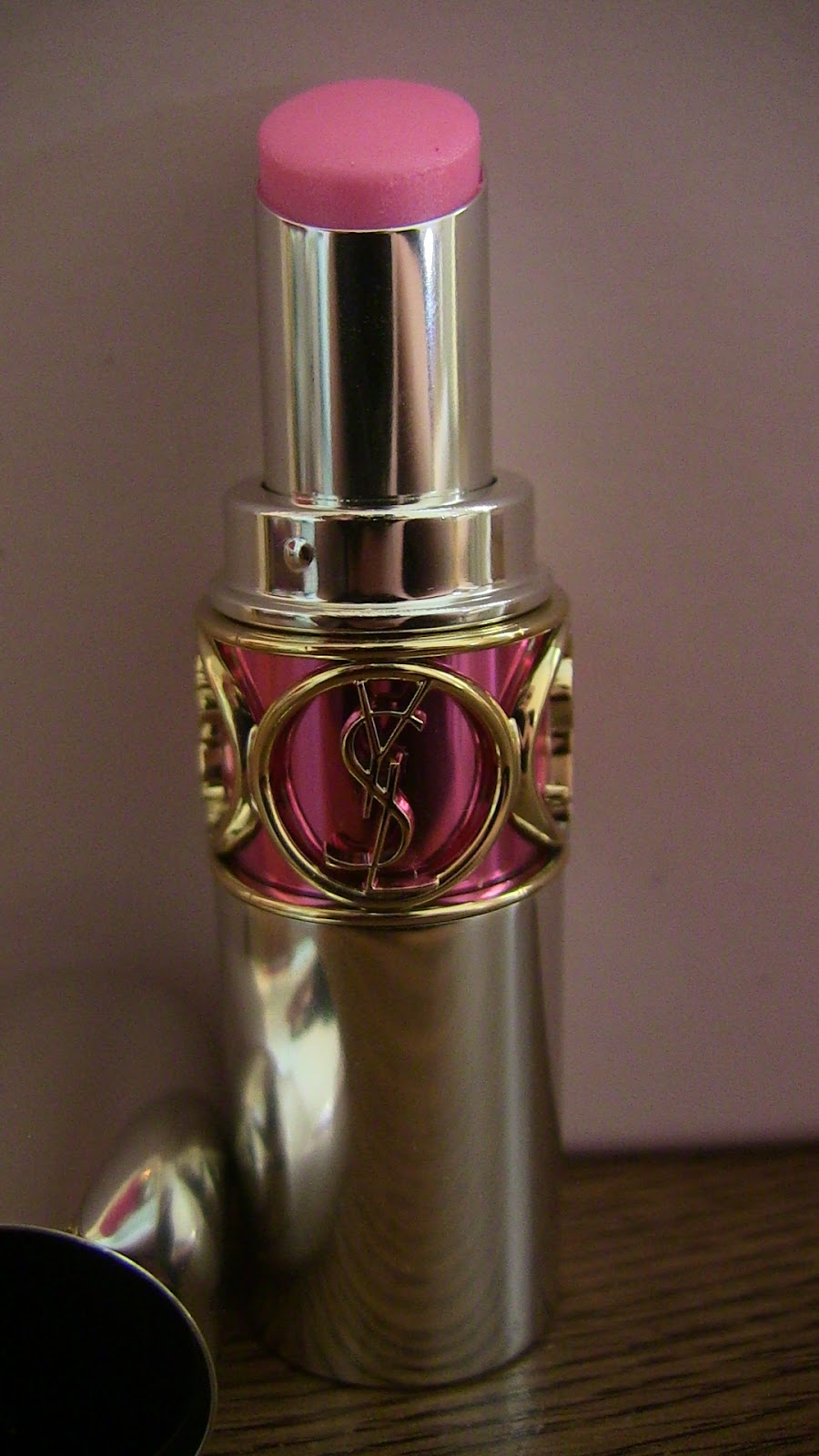 The Lipstick Diva YSL Volupté Sheer Candy, Crystal Color 09 Cool Guava