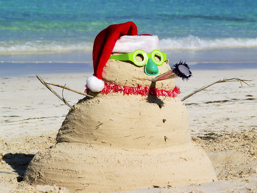 DECK THE HOLIDAY'S CHRISTMAS IN JULY!!