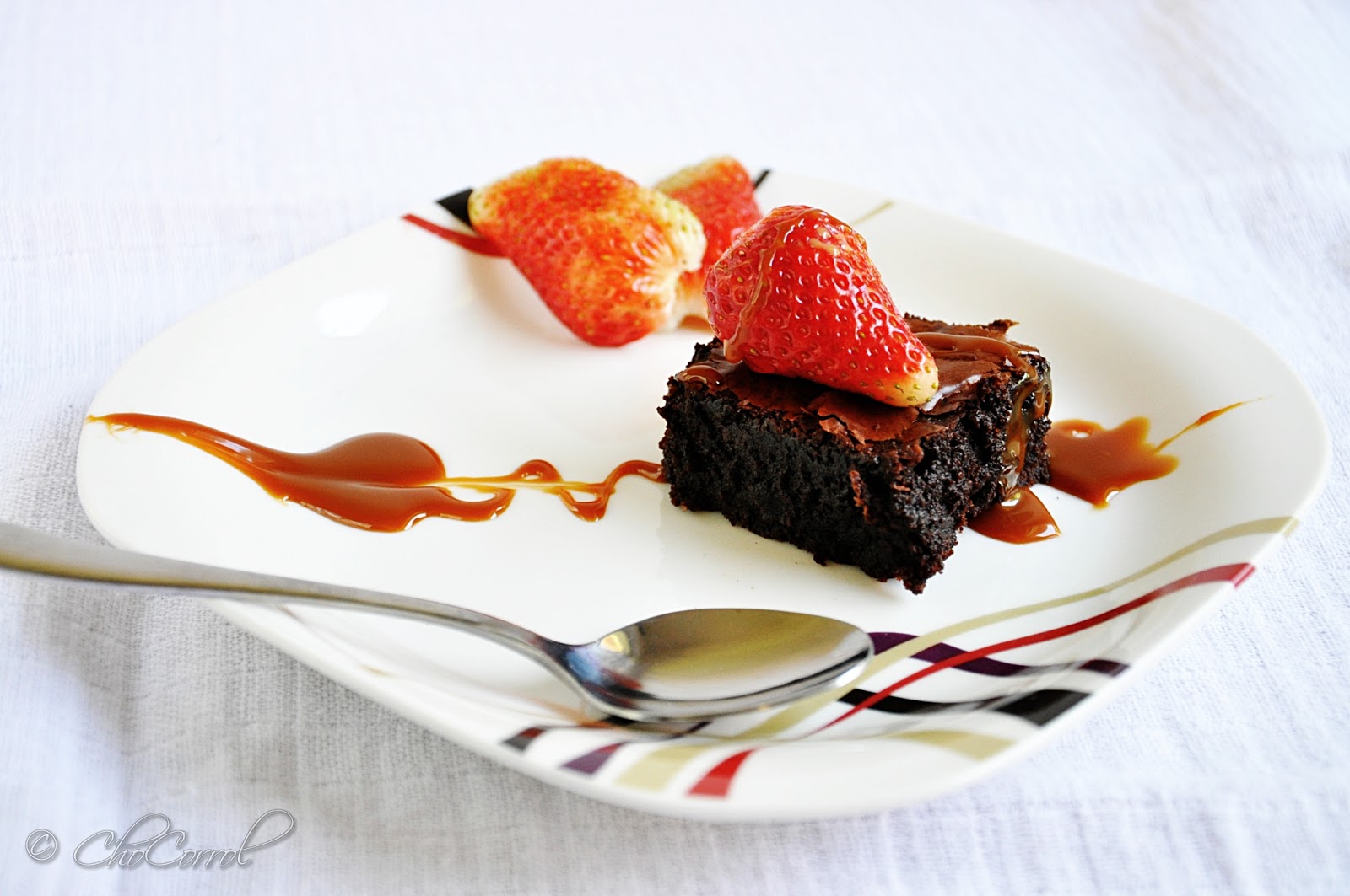 CoLoRes, SaBoRes, oLoRes...CoLoRs, TaSTeS, SmeLLS simple brownies with