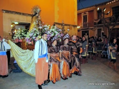 Procesión de Santa Teresa y Virgen de los Desamparados Fiestas Moros Cristianos Campello, Alicante
