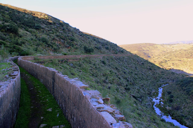 Canal de las Herrerías. Campillo de Deleitosa